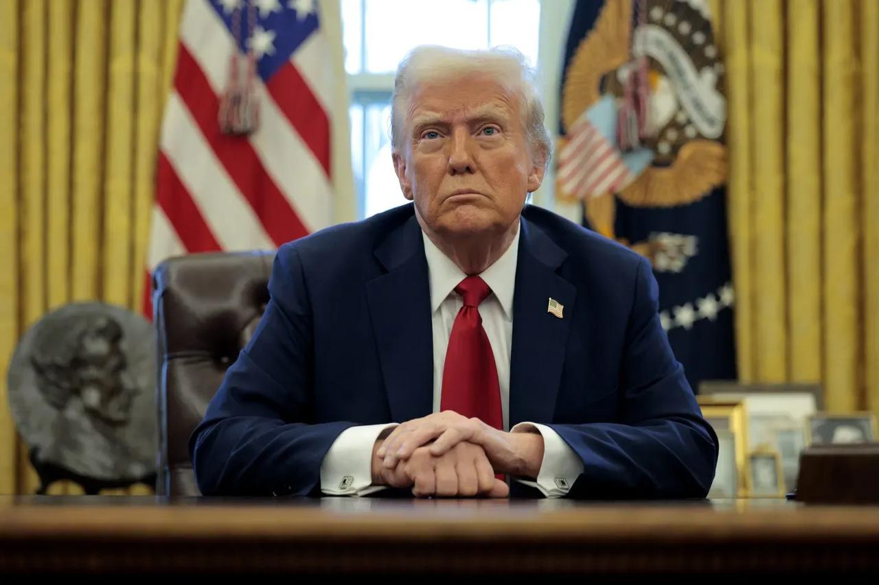 Trump'tan medya kuruluşlarına "Anonim kaynak" tehdidi
