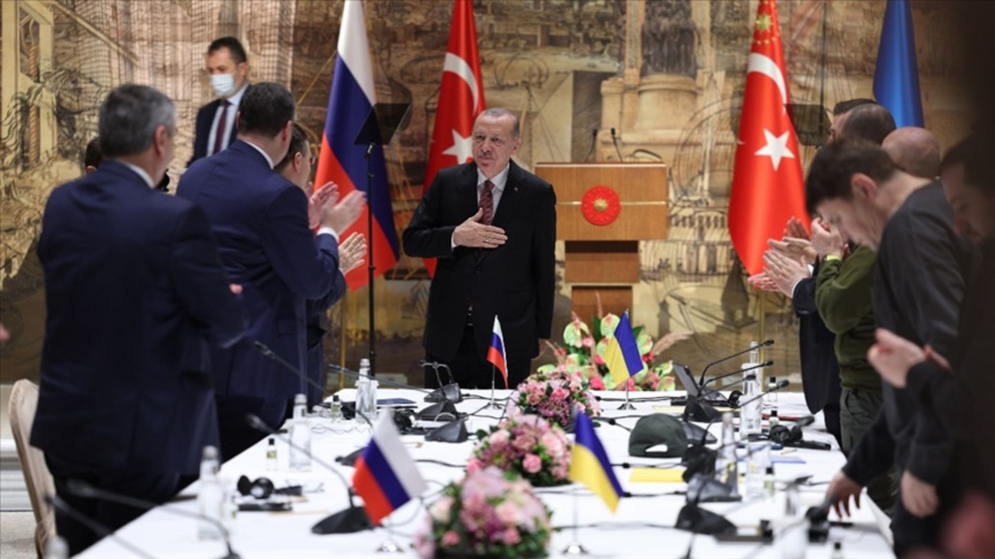 Macaristan Başbakan Orban: Türkiye'yi örnek alalım