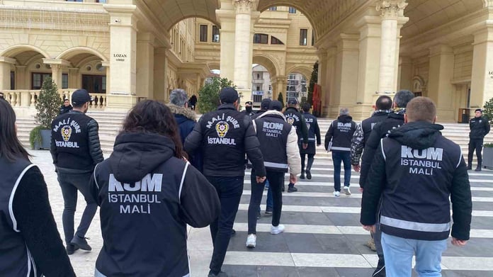 Büyükçekmece'de ölümüne villa: Temelsiz villalar 60 milyondan satılmış!