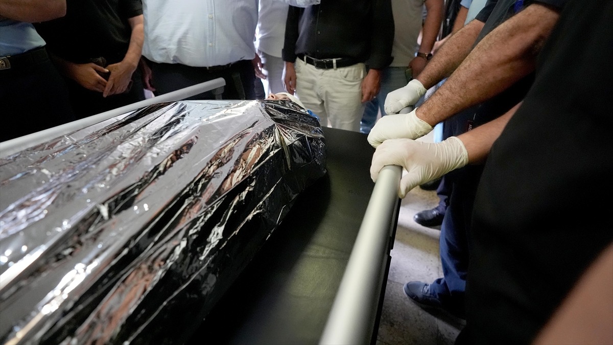 Ayşenur Ezgi Eygi kimdir?