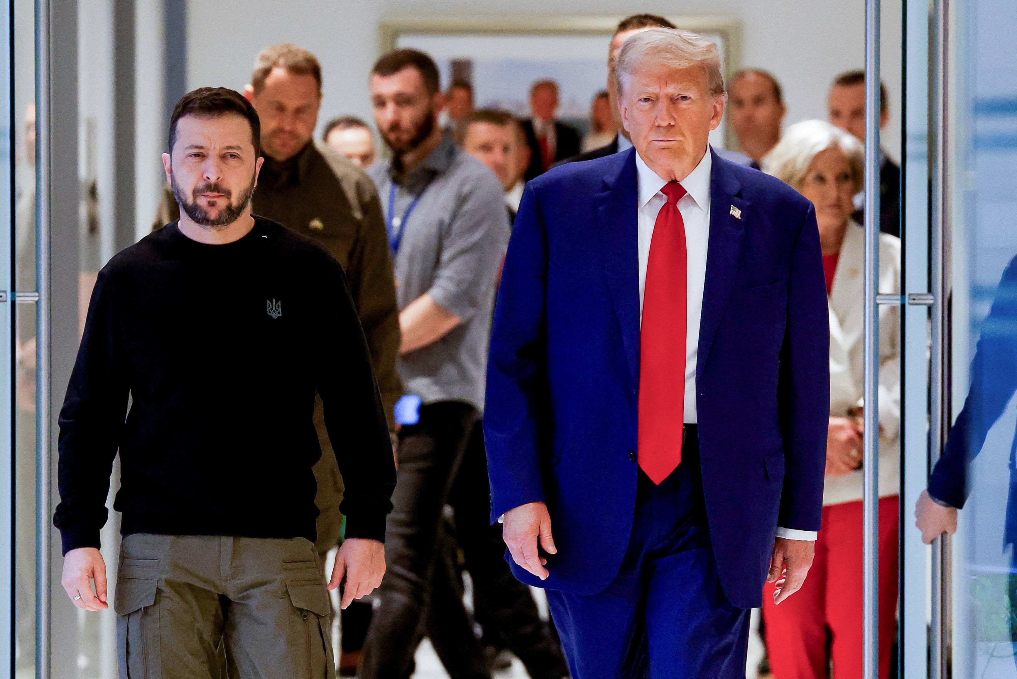 Ukrayna Devlet Başkanı Volodimir Zelenskiy ve eski ABD Başkanı Donald Trump