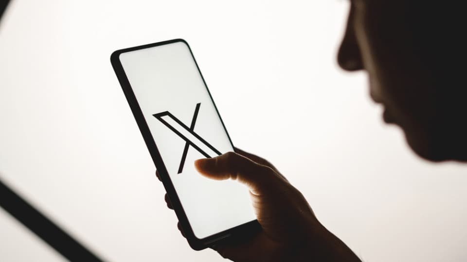 X, hizmet şartlarını güncelliyor!