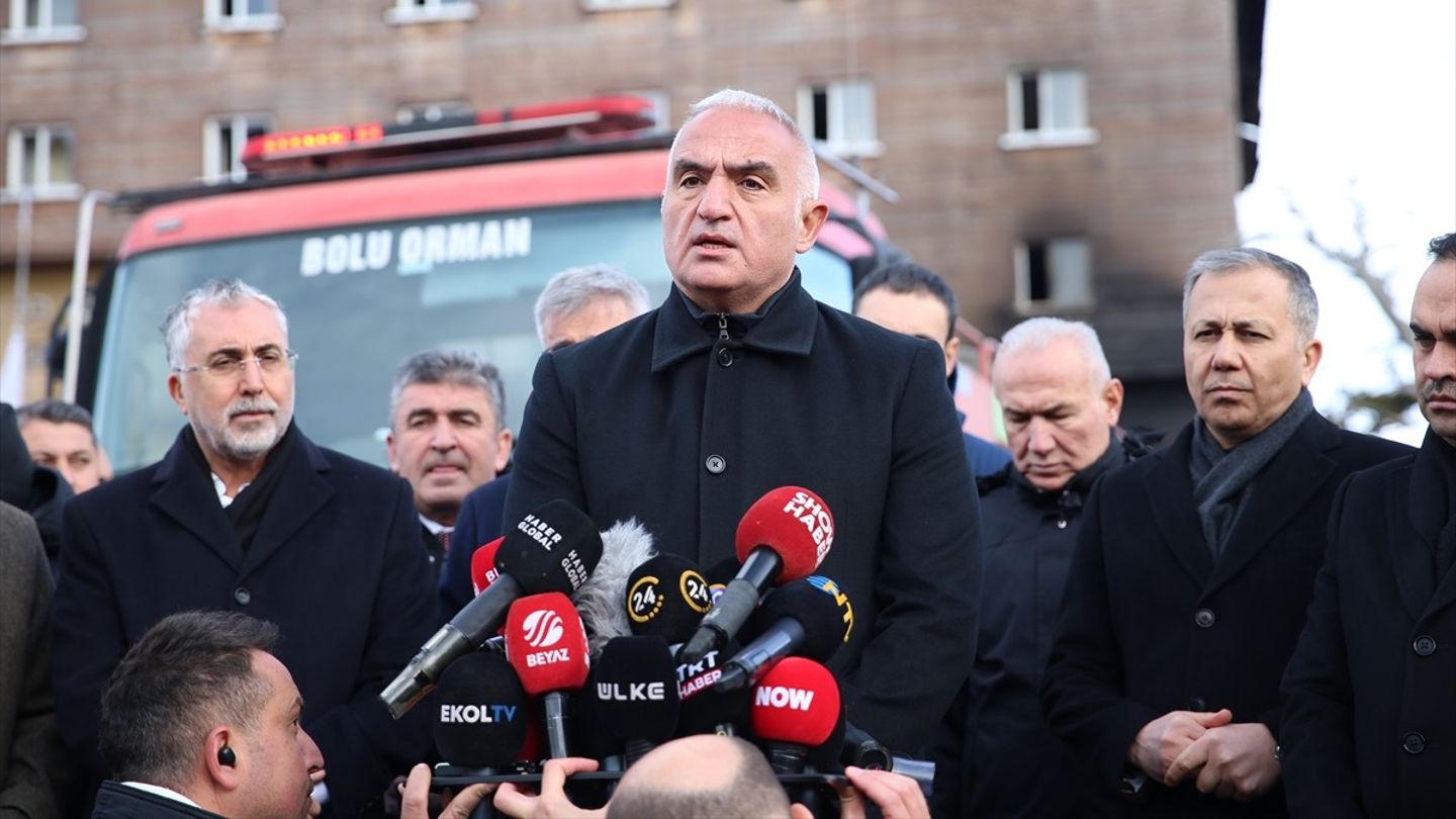 Kültür ve Turizm Bakanı Ersoy: Yangın yeterlilik belgesini itfaiye dışında hiçbir kurum veremez