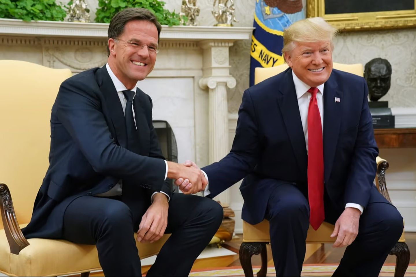 NATO Genel Sekreteri'nden Trump'a destek: Avrupa savunma harcamalarını artırmalı