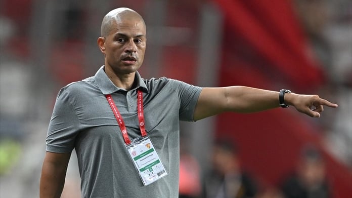 Alex 12 yıl sonra Türkiye’ye geri döndü! Alex de Souza hangi takımın teknik direktörü? Alex de Souza teknik direktör kariyeri ve istatistikleri