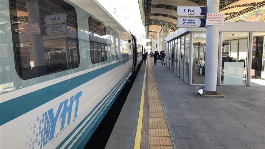 Yüksek Hızlı Tren (YHT). Fotoğraf: AA&nbsp;