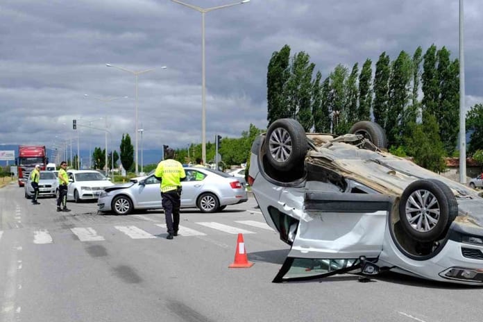 Türkiye’de 235 bin 71 adet ölümlü yaralanmalı trafik kazası meydana geldi
