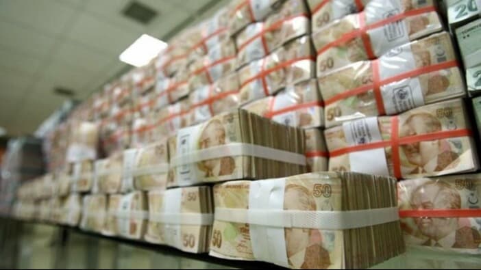 Hazine, iki ihale ile 14,1 milyar TL borçlandı