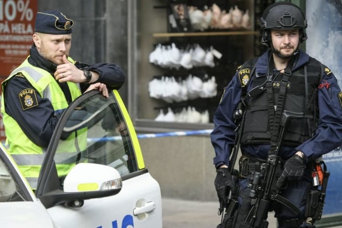 İsveç'in istihbarati bilgileri Rusya'nın eline nasıl geçti? Moskova'ya 10 yıl bilgi satan Peyman kardeşler