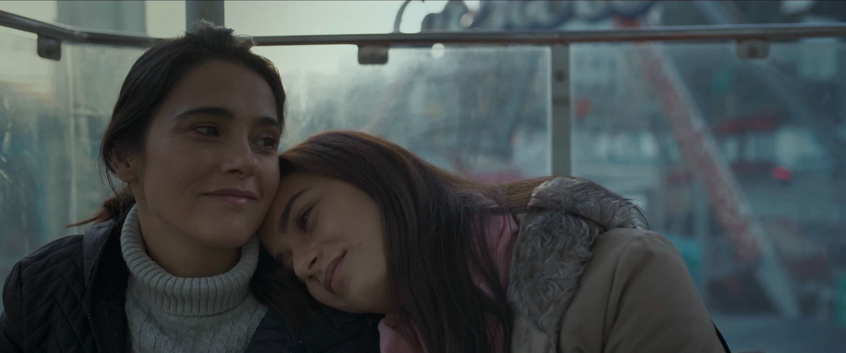 Doğuş Algün'ün yönettiği "Ölü Mevsimi" yarışma filmleri arasında