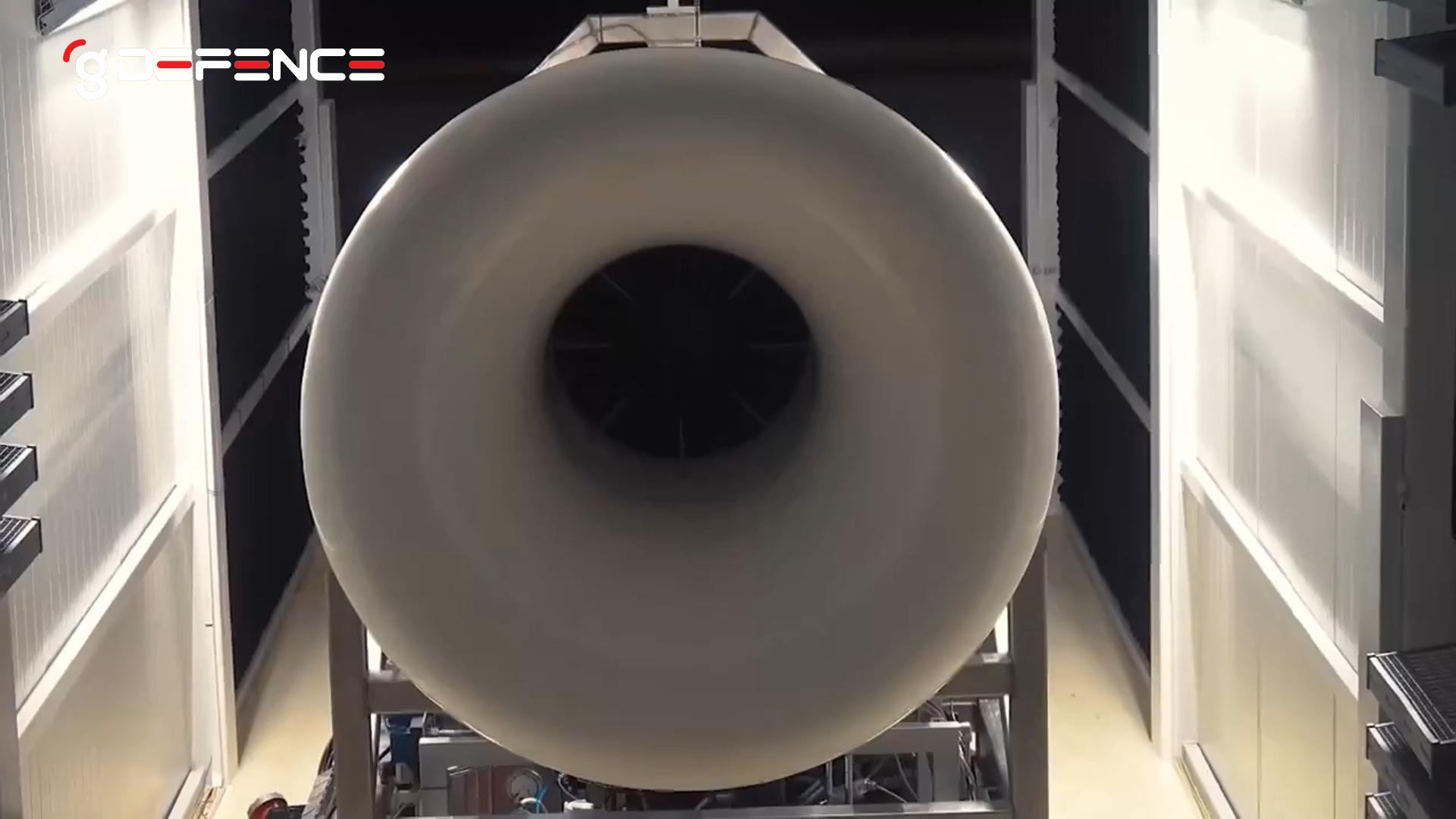 Türkiye'nin ilk milli turbofan uçak motoru TEI-TF6000 ilk kez ateşlendi