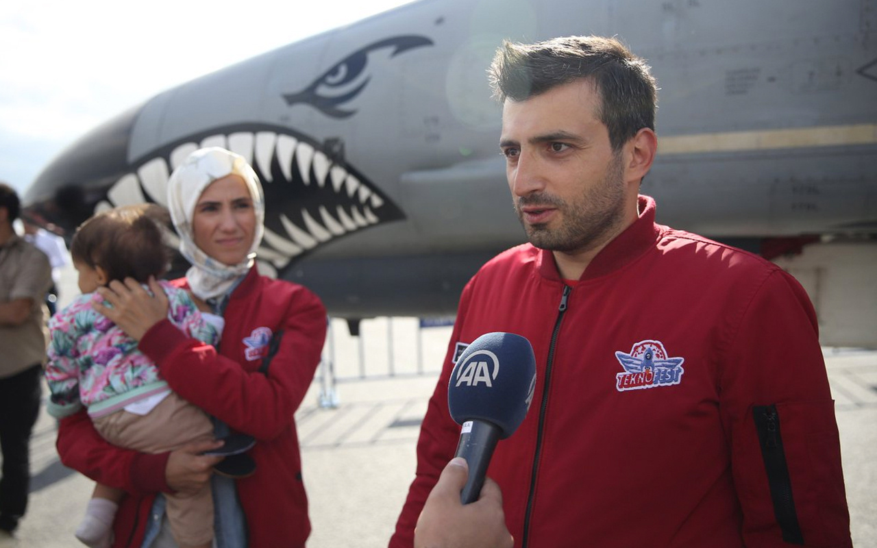 Selçuk Bayraktar'dan Fazıl Say'a uzay deri