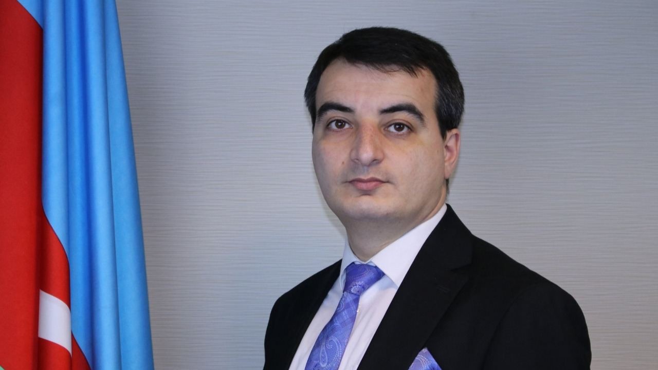 Azerbaycan Siyasi Araştırmalar Merkezi sektör müdürü İlyas Hüseynov