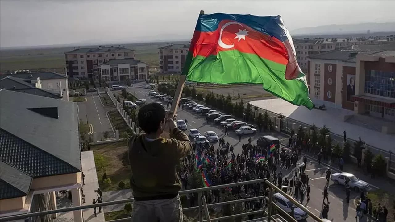 Kafkasya'daki Yeni Dengeler: Azerbaycan ve Bölge