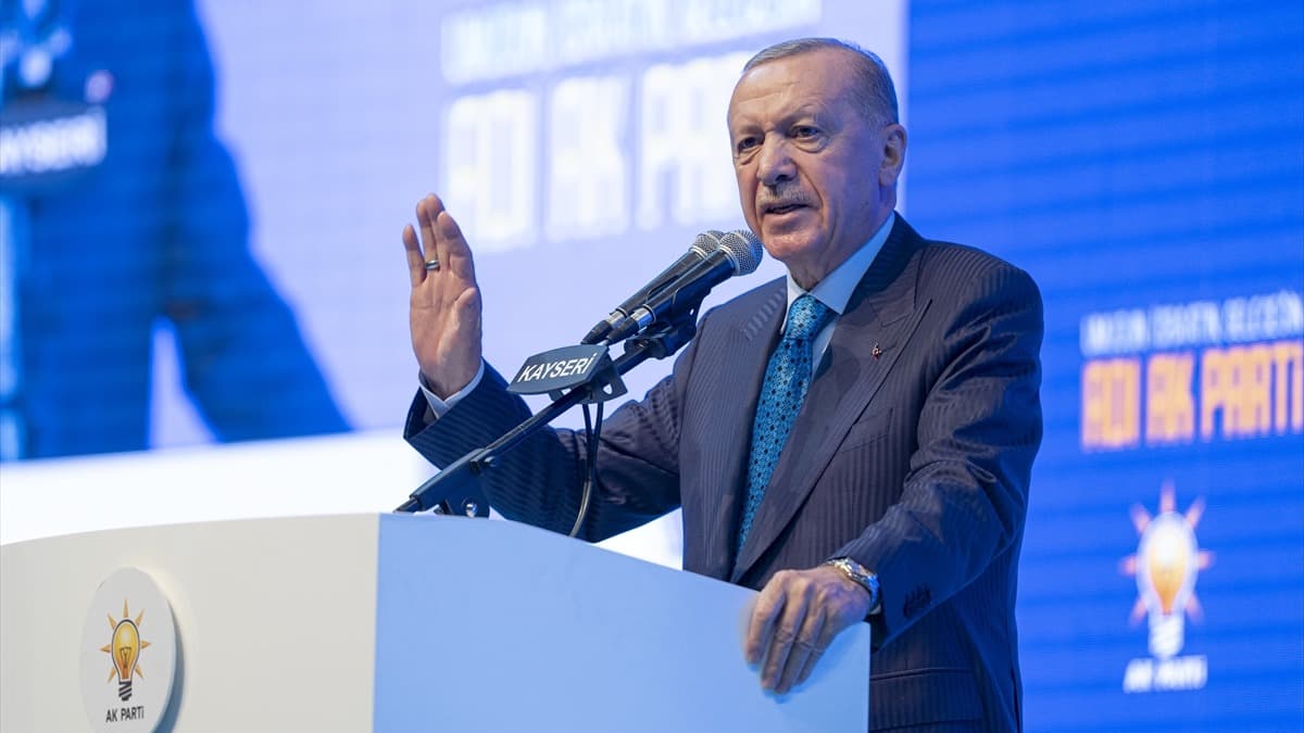 Erdoğan: Silahlar ya gönüllü bırakılacak ya da zorla