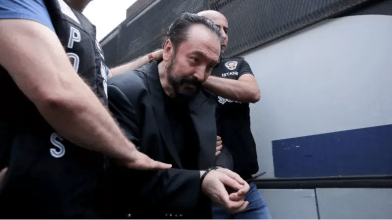 Adnan Oktar suç örgütü üyelerinden üst düzey isimlere kargo