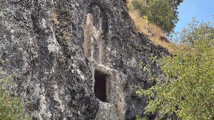 Adıyaman'da Roma dönemine ait oda mezar bulundu