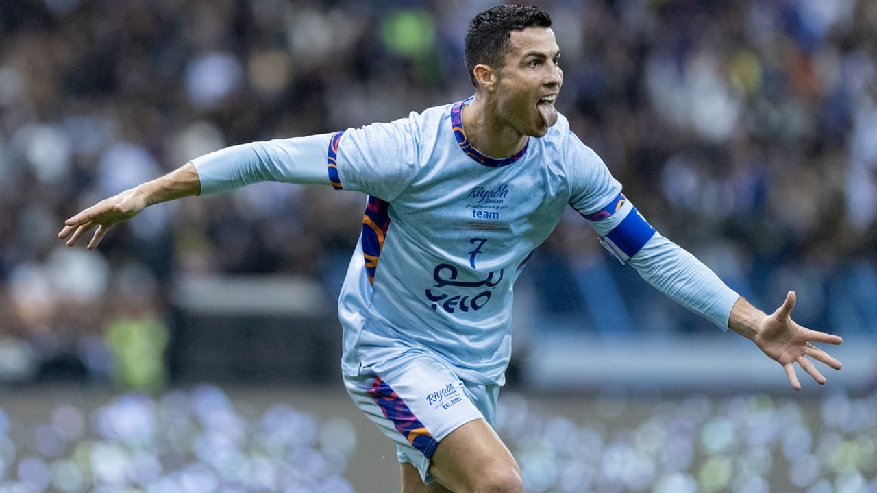Cristiano Ronaldo Messi'yi tahtından etti! Dünya'da ilk sıraya yerleşti
