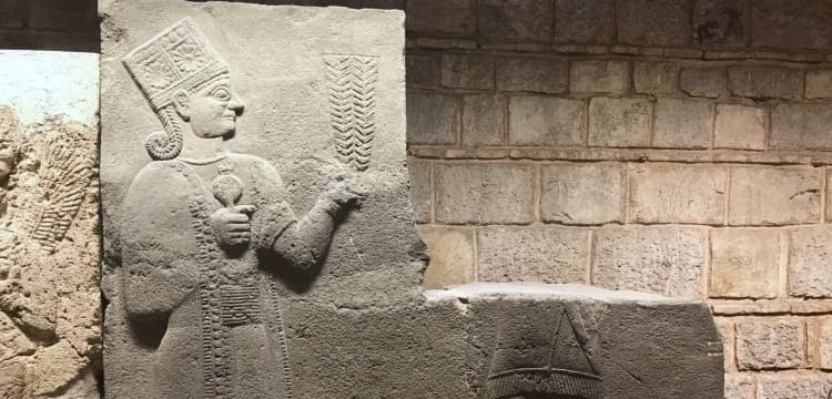 Eski kadın devlet başkanı Kraliçe Kubaba kimdir?