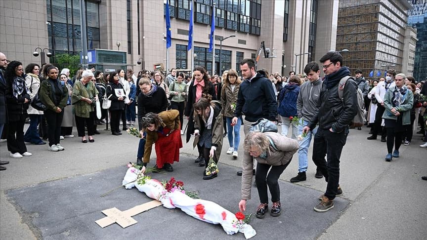 AB çalışanları Brüksel'de Gazze politikalarını protesto etti