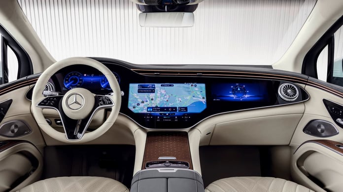 Mercedes Benz-ChatGPT buluşması