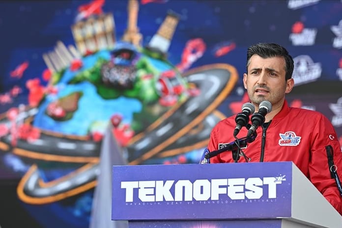 Selçuk Bayraktar: TEKNOFEST dünyanın daha önce şahit olmadığı zihinsel bir devrime imza atıyor