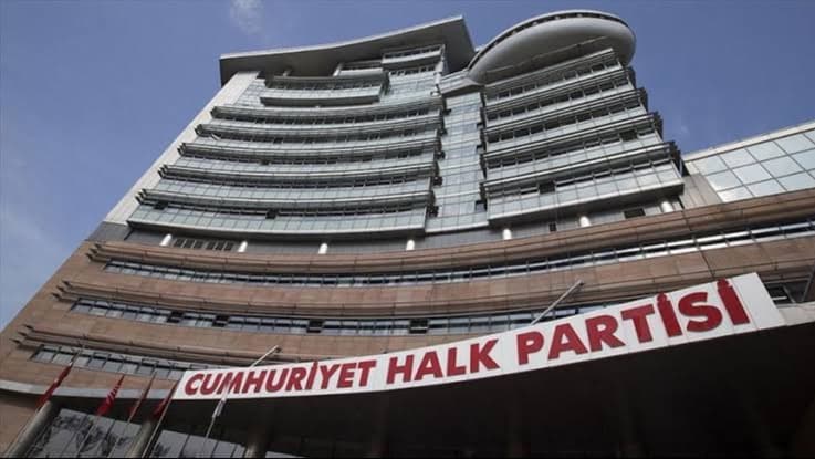 CHP’de Büyükşehir Belediyesi başkanlarından kimler adaylığı garantiledi?