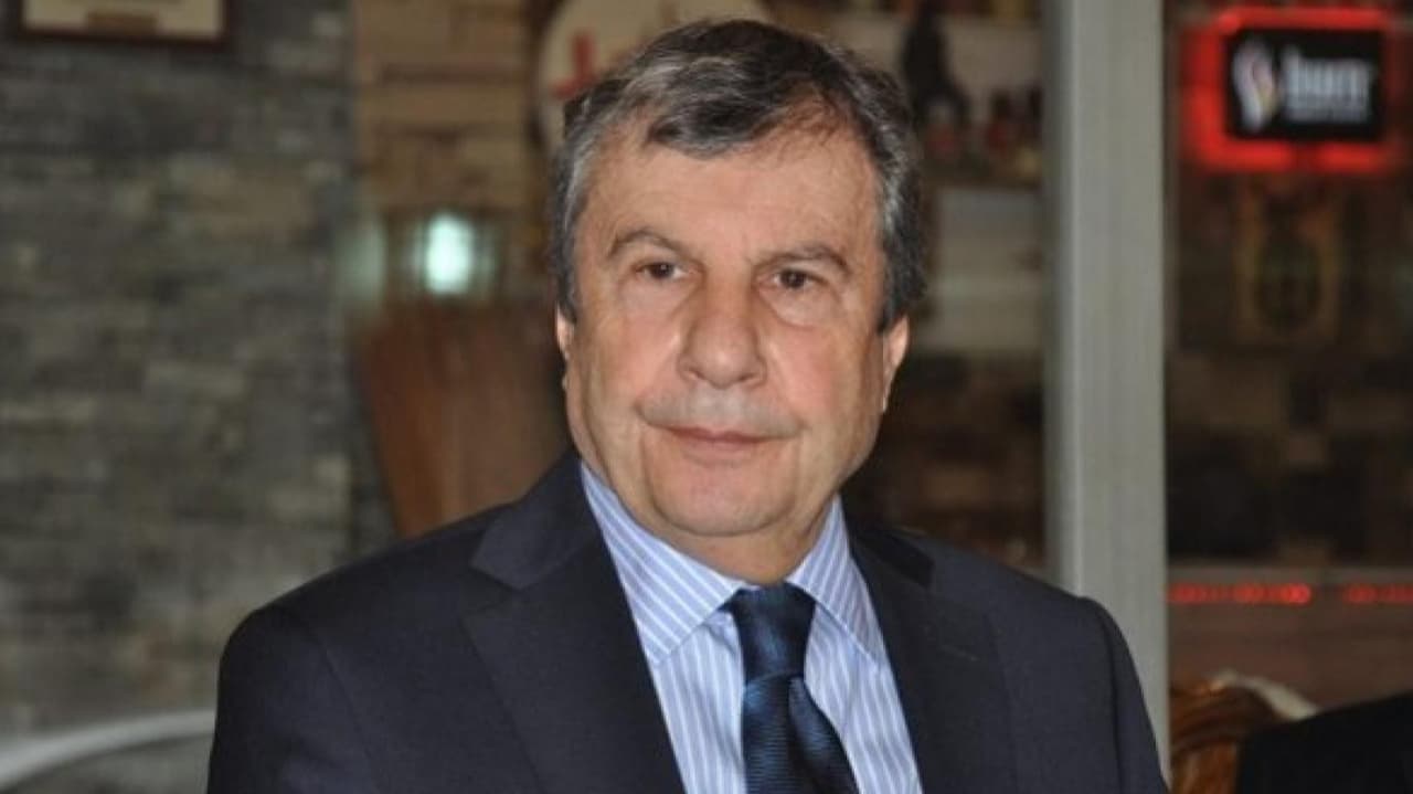 İstemihan Talay: CHP Mersin'i DEM'e Peşkeş Çekti