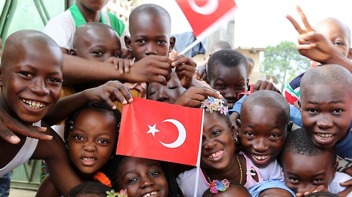 AB Chaillot Raporu: Avrupalılar, Afrika'da Çin'e tek rakip olan Türkiye ile işbirliği yollarını arıyor