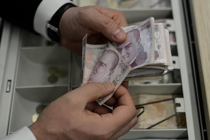 7 bin TL üzeri alışverişlerde kartla ödeme zorunluluğu getirildi