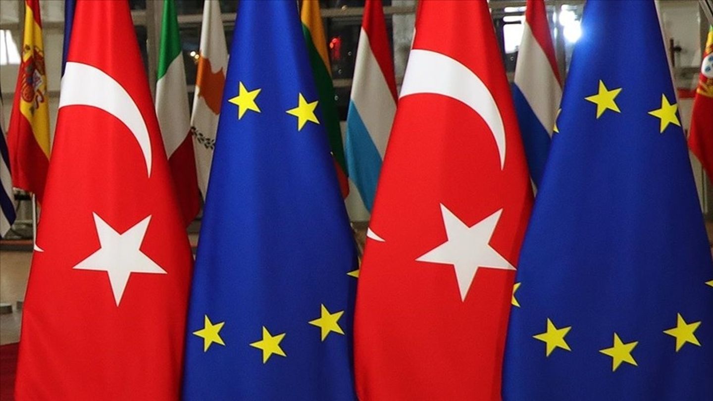 AB Türkiye ilişkilerinde yeni dönen: Aday ülkelerle aynı sınıfta