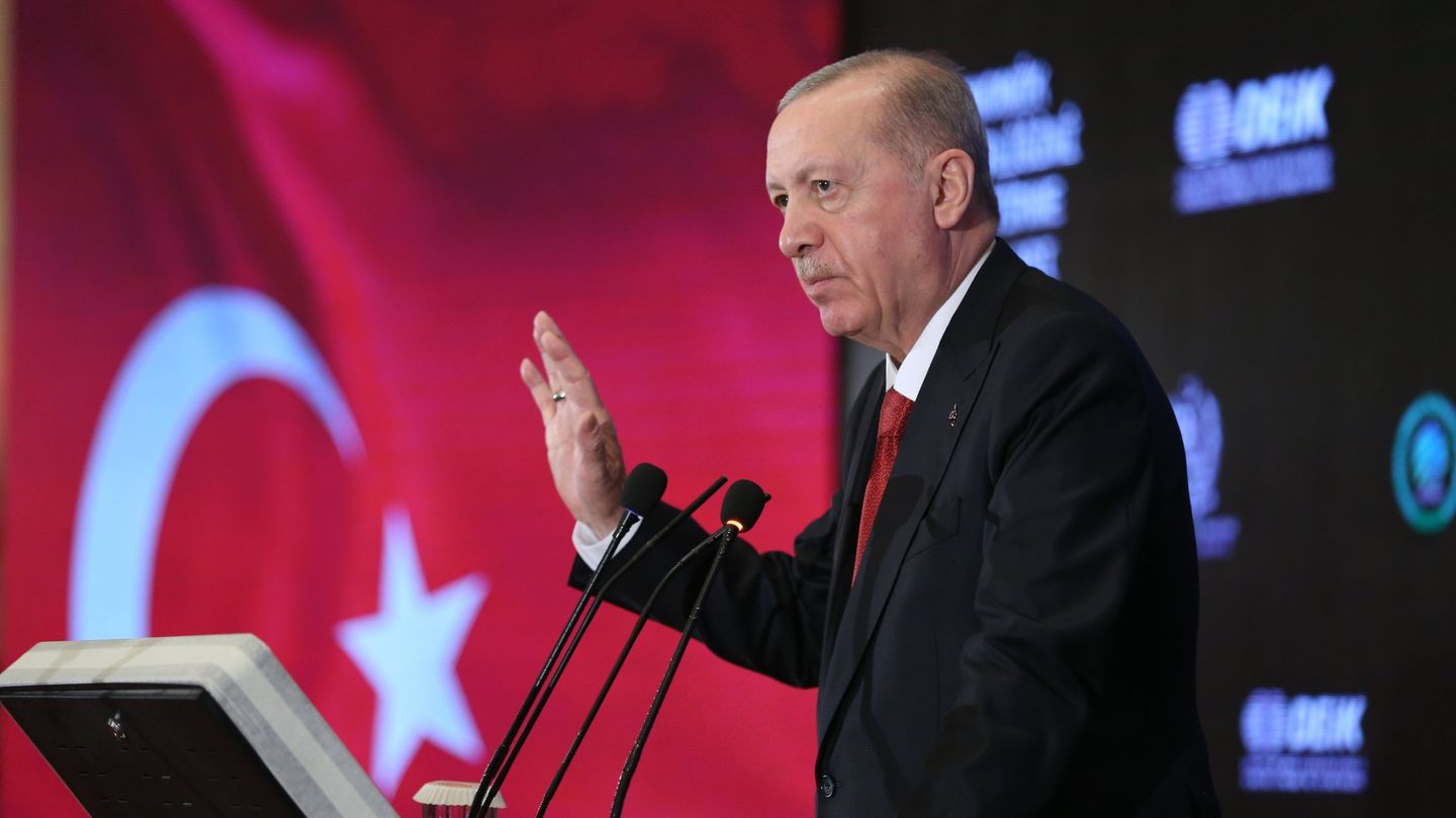 Arab News: Türkiye geniş bir stratejik eksen kuruyor!