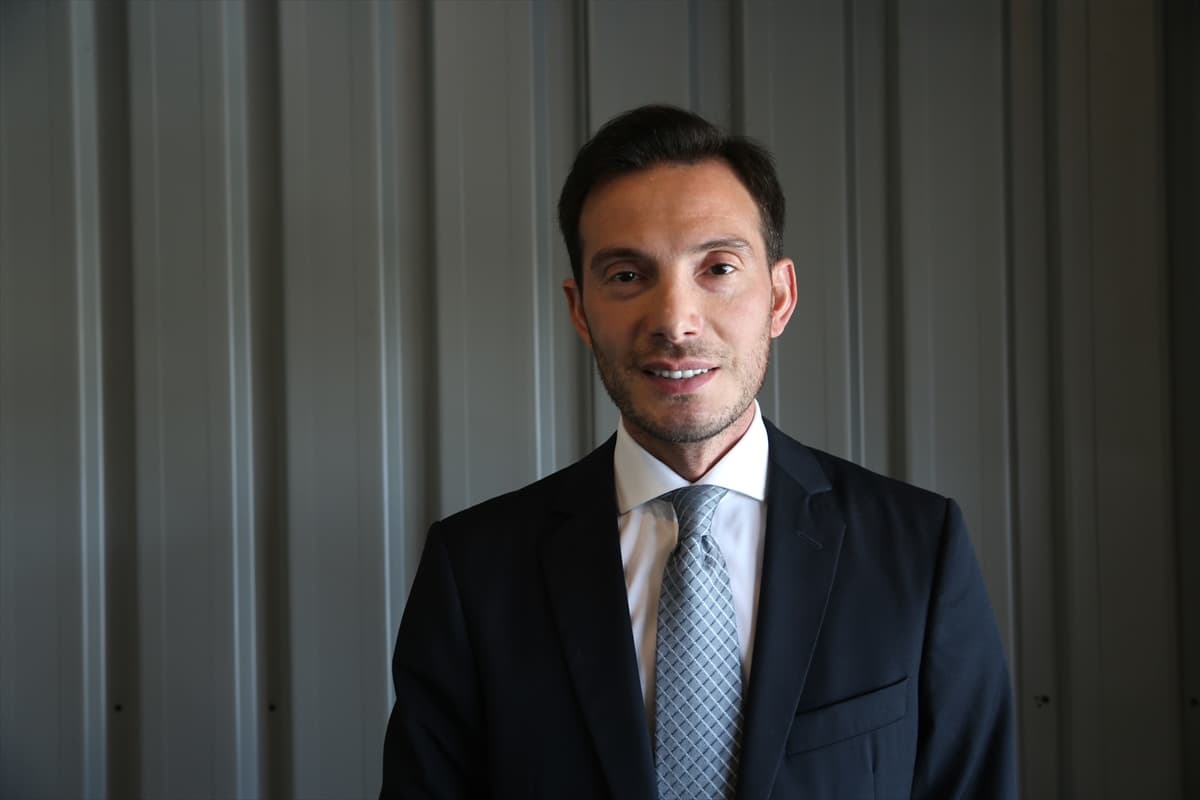 "Süper Vali"nin oğlu, Tokat'ta başkan seçildi