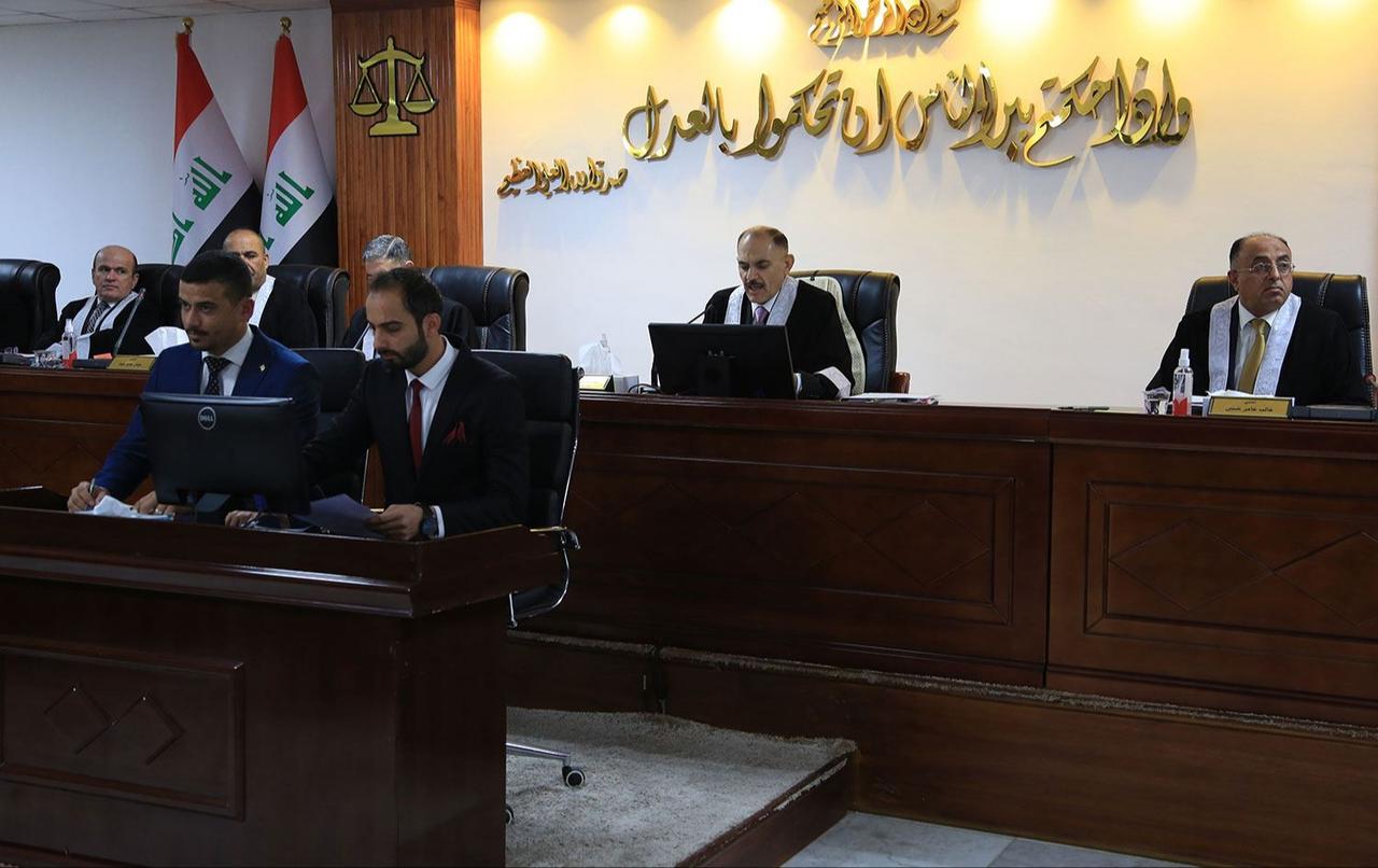 Irak Yüksek Federal Mahkemesi Meclis Başkanı Halbusi'nin vekilliğini düşürdü