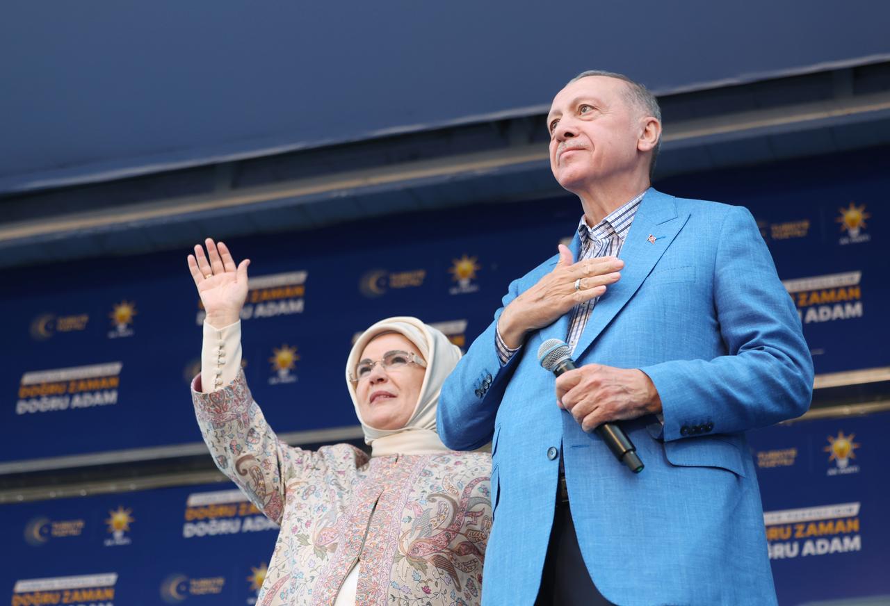 Erdoğan'ın Turkuaz Mesajı: Ceket Sırları
