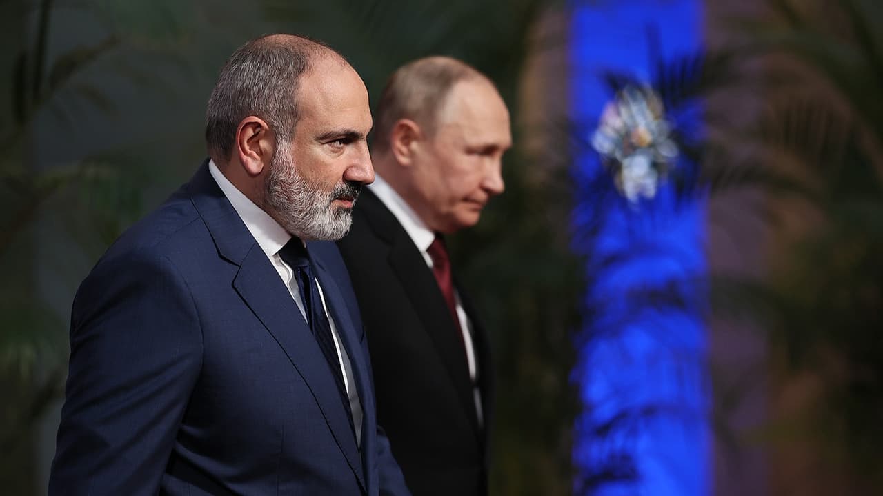 Ermenistan Batı'ya yaklaşarak ve Rusya'dan vazgeçerek ne kazanıyor ve kaybediyor?