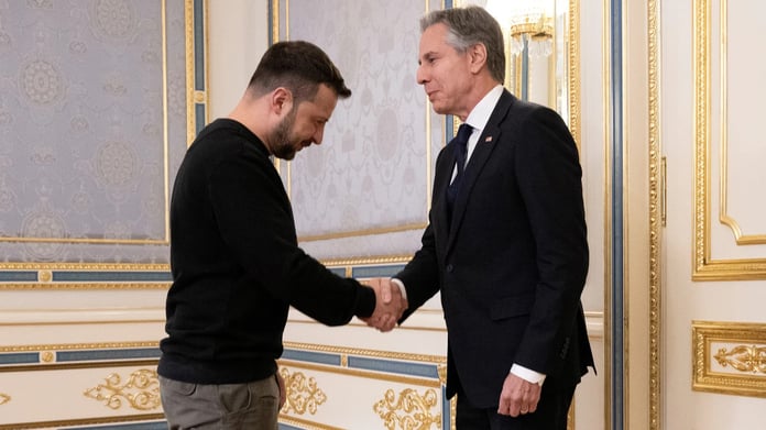 ABD, Ukrayna'nın kendi silahlarını üretmesine yardımcı olmak için 2 milyar dolarlık destek açıkladı