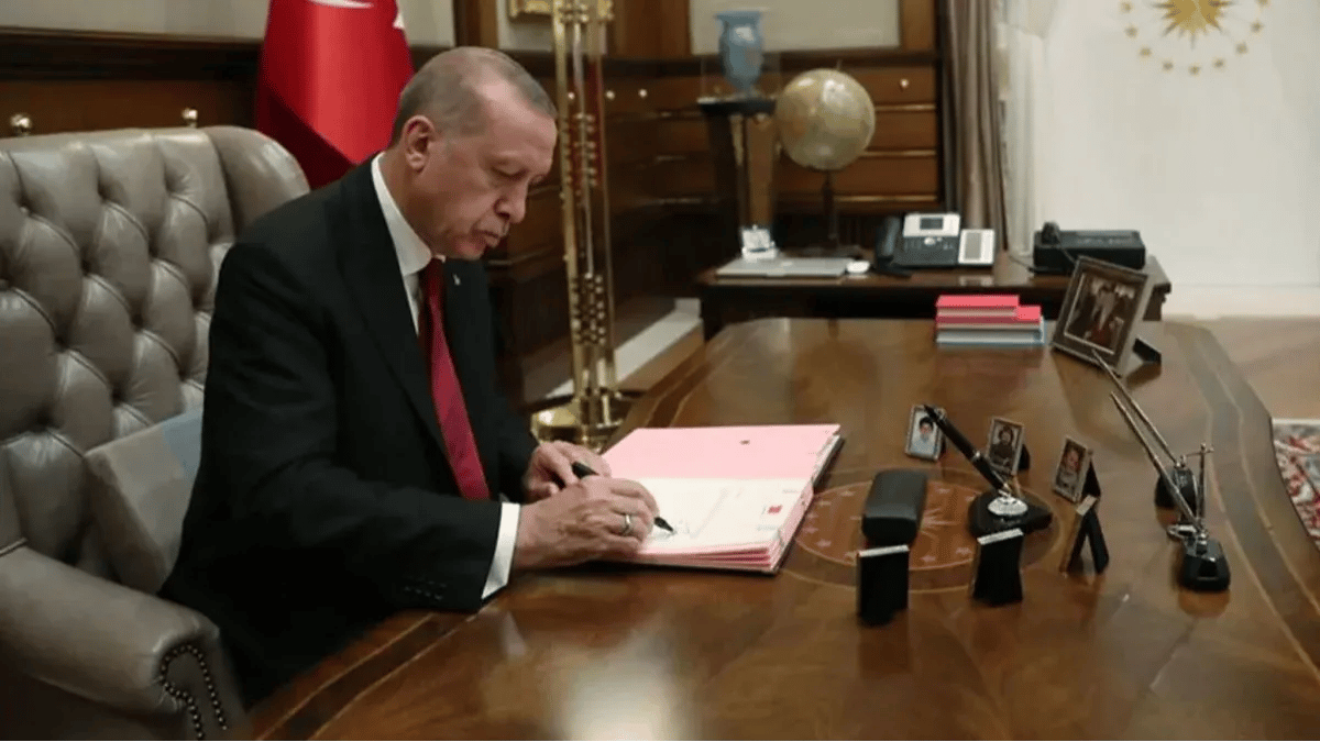 Büyükelçi atamaları Resmi Gazete'de yayınlandı