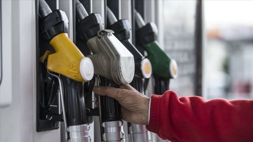 Benzine zam var mı?