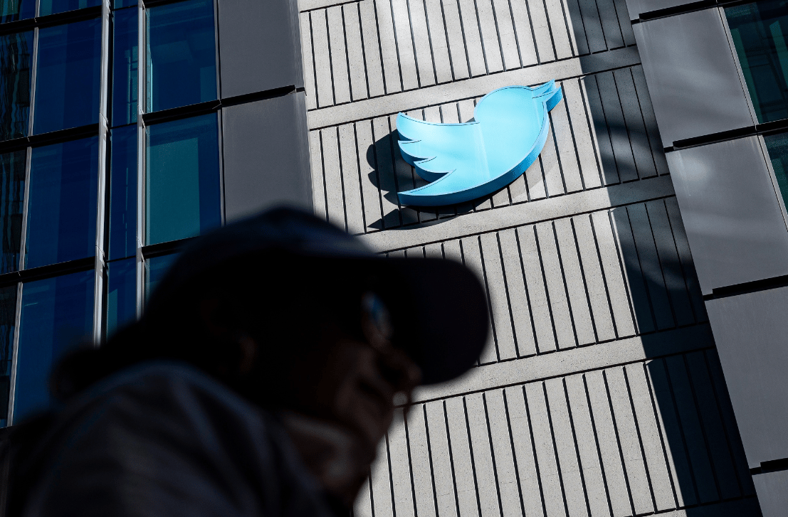 Elon Musk, Twitter'da sıfır reklam aboneliği başlatacak