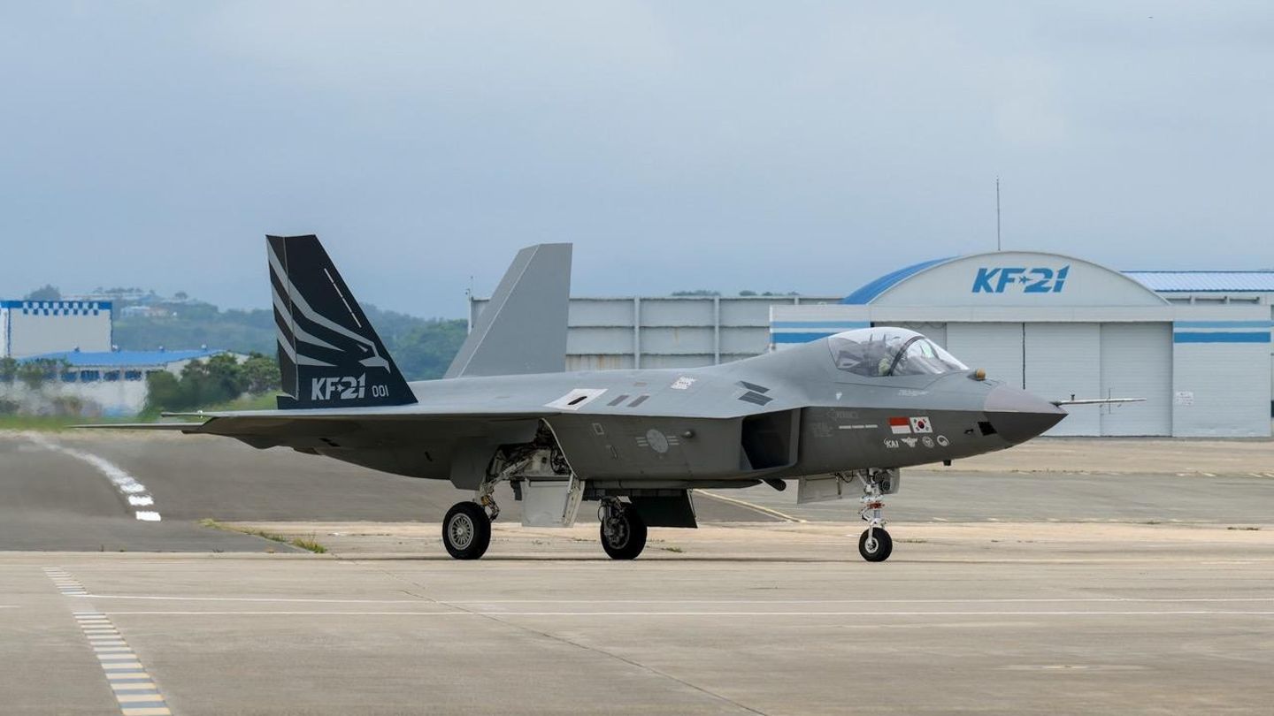 Güney Kore, FA-50 ve KF-21 için süpersonik havadan karaya füze geliştiriyor