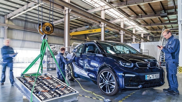 BMW yeni bir batarya tesisi kuruyor