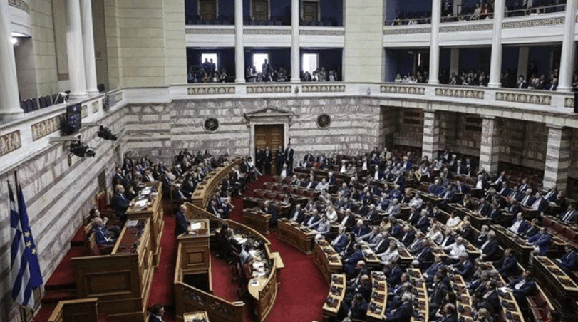 Yunanistan'da hükümet dinleme skandalı nedeniyle güven oylamasına gidiyor