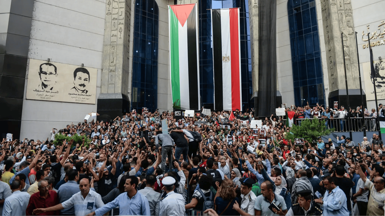 Arap Liderler İsrail Protestolarını Bastırıyor