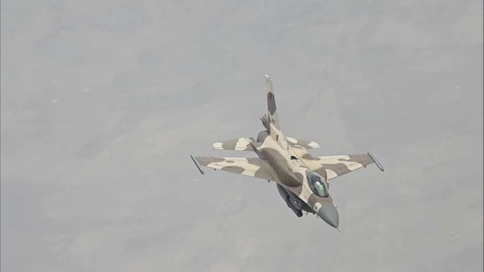 Fas, F-16 savaş uçakları için Boeing gemi savar ve seyir füzeleri satın aldı