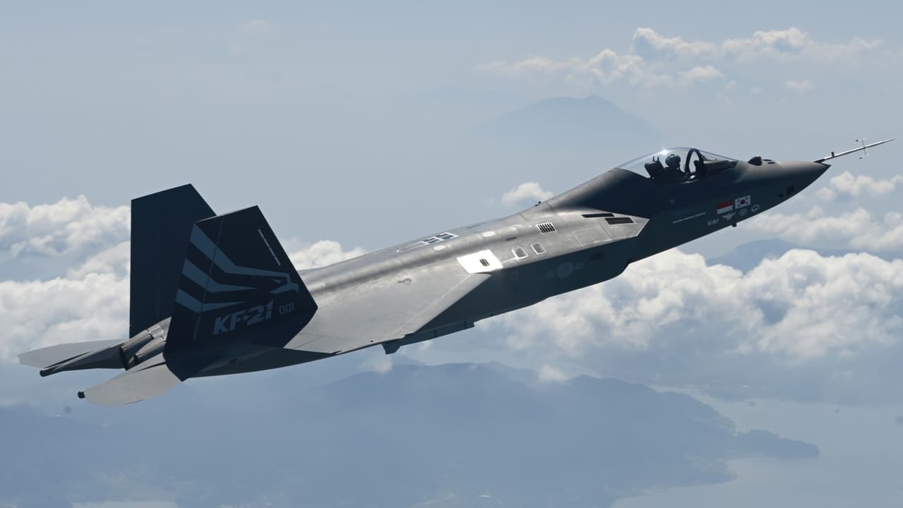 Filipinler KF-21 Savaş Uçağı İncelemesi Talep Ediyor