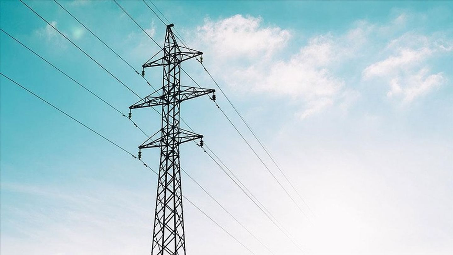 1 Temmuz’dan itibaren elektriğe yüzde 38 zam geliyor