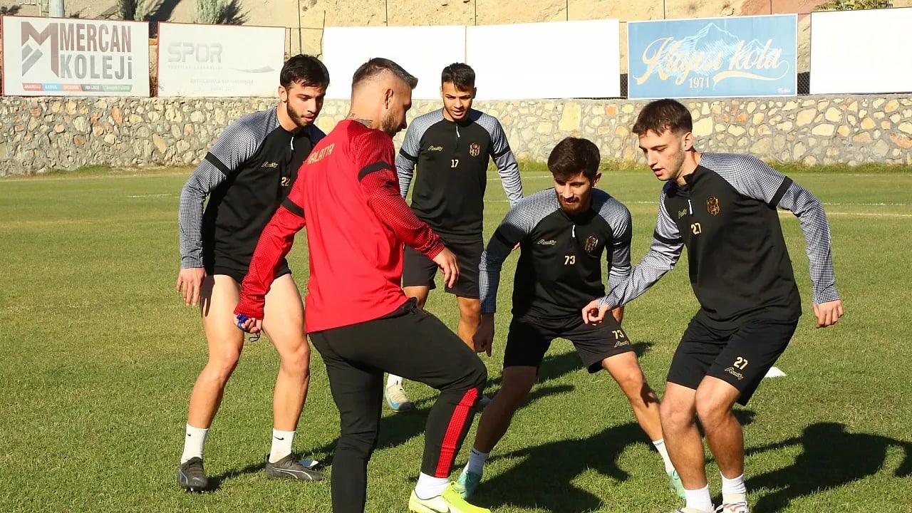 Ümraniyespor - Yeni Malatyaspor
