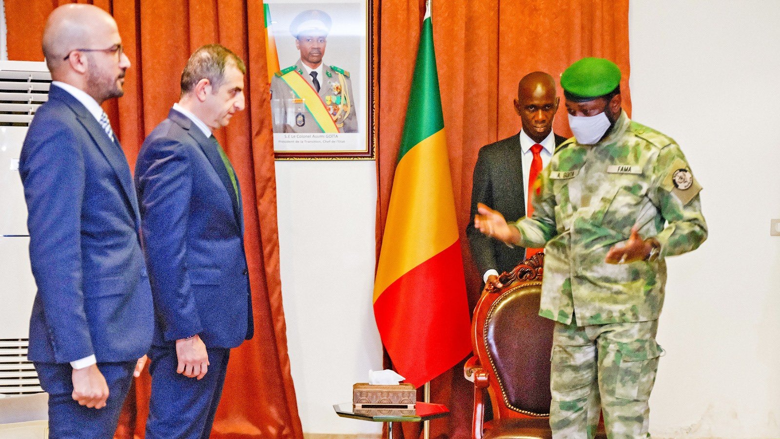 Baykar Genel Müdürü Haluk Bayraktar ve Mali Devlet Başkanı Assimi Goita