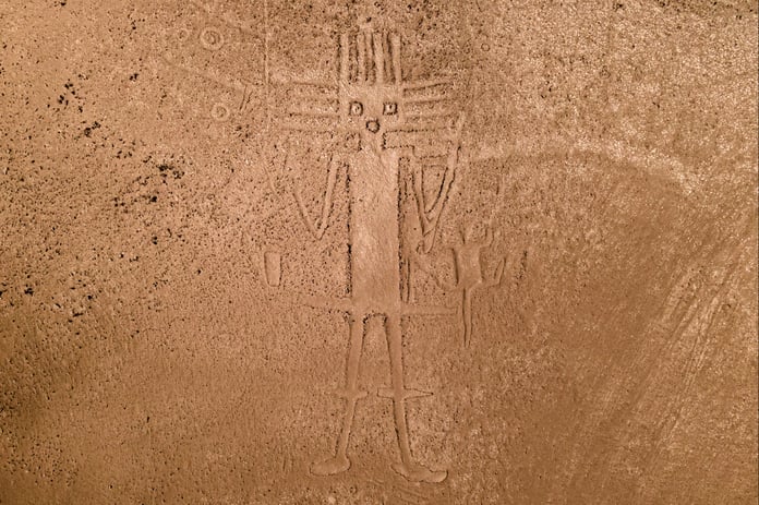 Şili'de dünyanın en büyük insan temsilli "Tarapaca Devi" jeoglifi